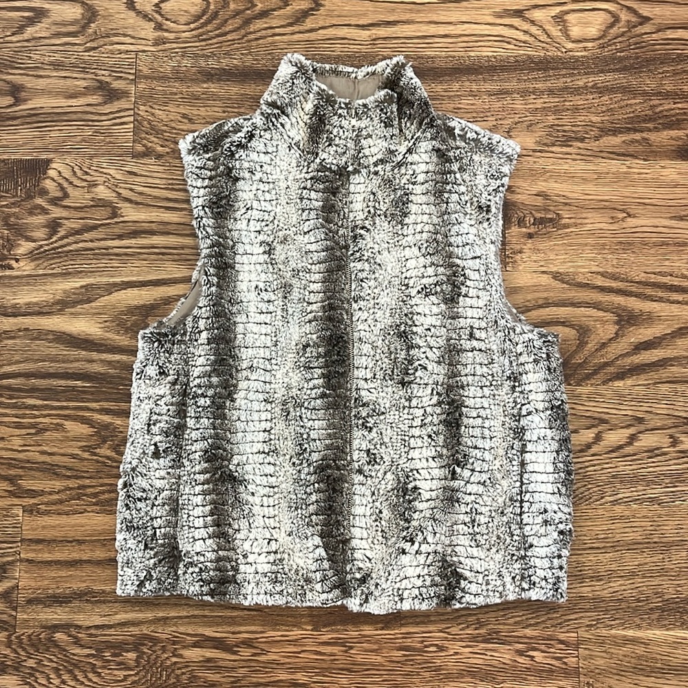 LIKE NEW Faux Fur Vest